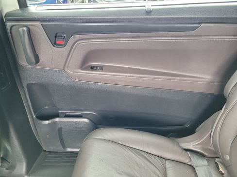 Used 2018 Honda Odyssey EX-L image 15