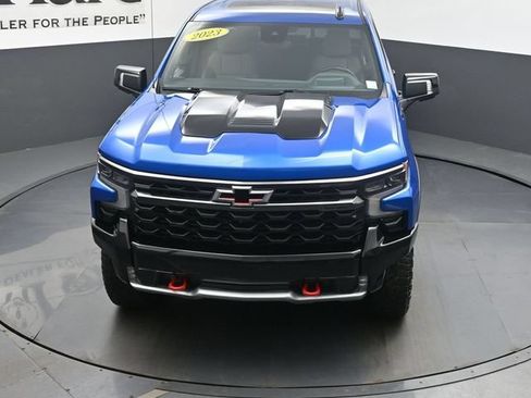 Used 2023 Chevrolet Silverado 1500 ZR2 w/ Technology Package AWD/4WD image 59