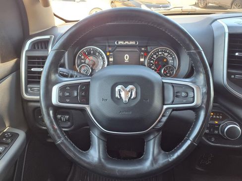 Used 2019 RAM 1500 Big Horn AWD/4WD image 32