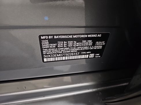 New 2026 BMW X7 M60i image 39