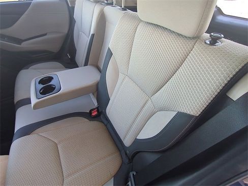 Used 2019 Subaru Forester Premium w/ All-Weather Package image 29