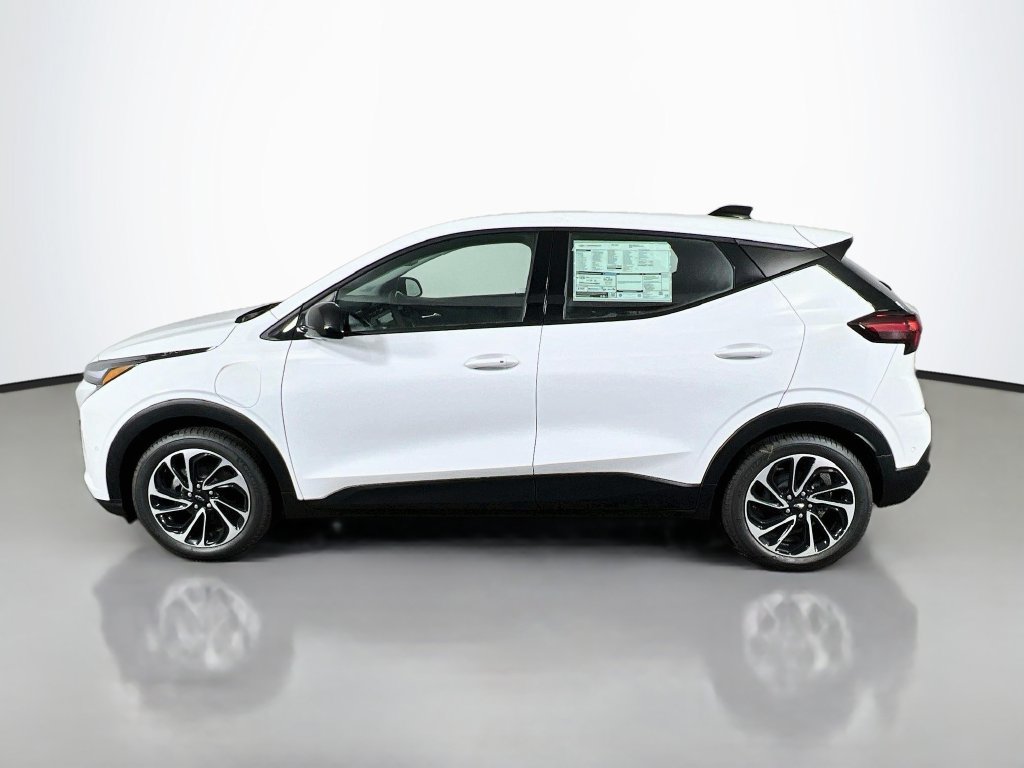 New 2027 Chevrolet Bolt LT w/ Super Cruise Package FWD image 4