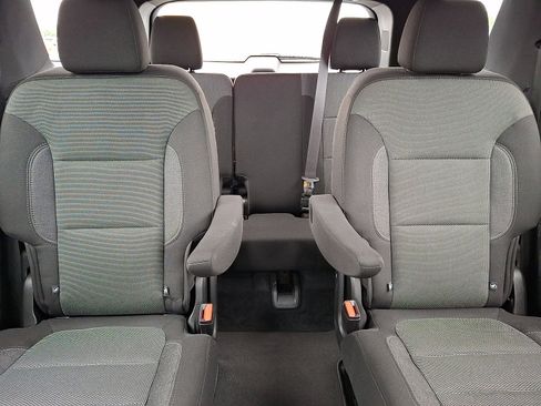 Certified 2023 Chevrolet Traverse LT image 16