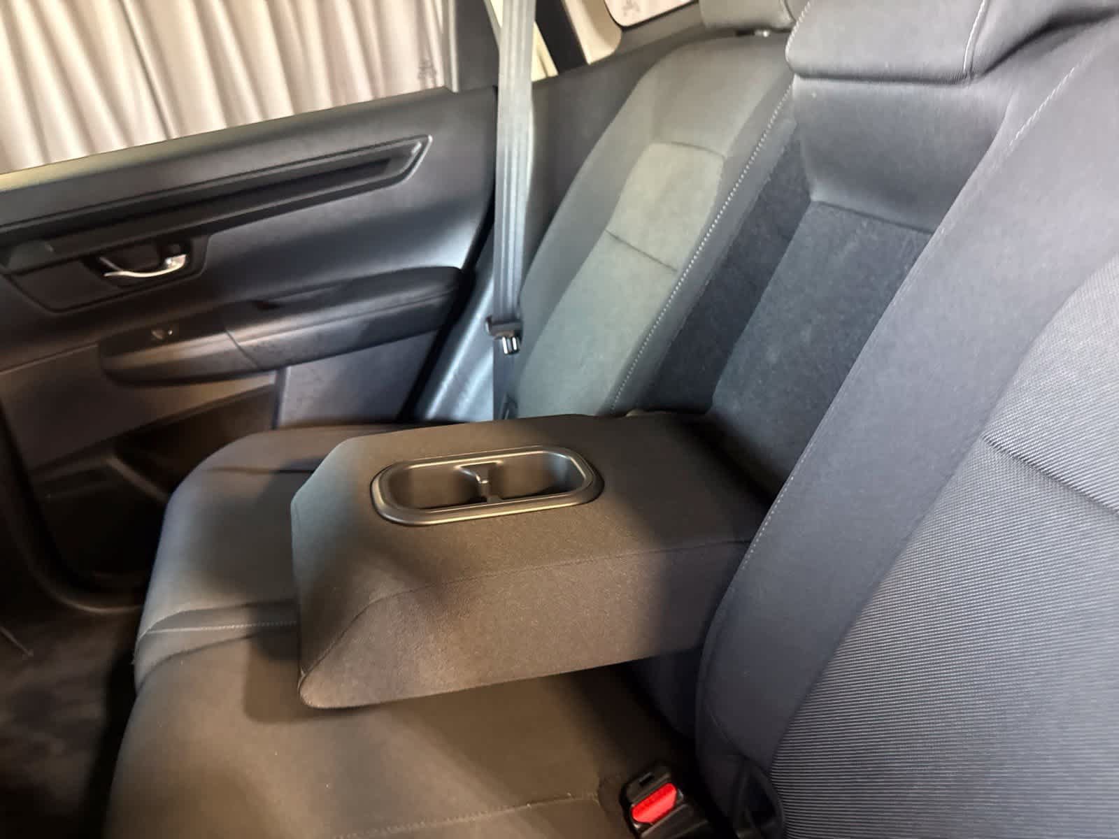 Used 2024 Honda CR-V LX image 16