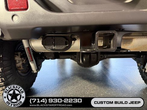 Used 2025 Jeep Wrangler Unlimited Rubicon 4xe w/ Safety Group AWD/4WD image 12