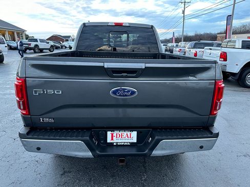 Used 2015 Ford F150 Lariat w/ Equipment Group 501A Mid image 3