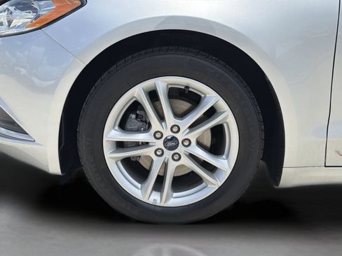 Used 2018 Ford Fusion S FWD image 30
