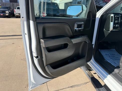 Used 2017 Chevrolet Silverado 1500 LT w/ All Star Edition image 8