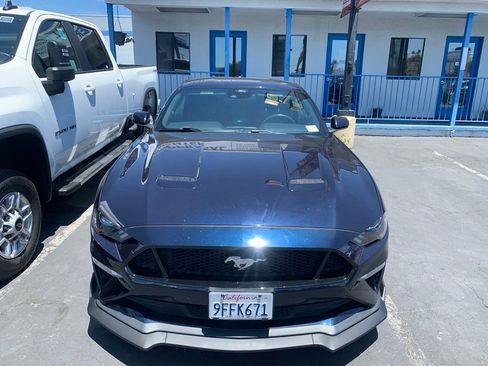 Used 2021 Ford Mustang GT RWD image 3
