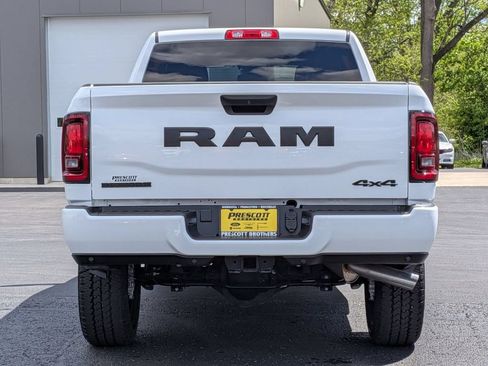 Used 2026 RAM 2500 Big Horn AWD/4WD image 6