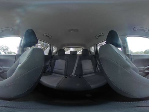 Used 2025 Kia Soul LX w/ LX Technology Package FWD image 39