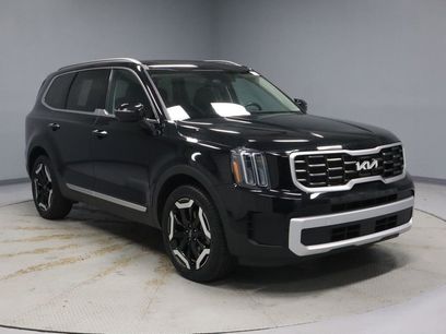 Used 2025 Kia Telluride S