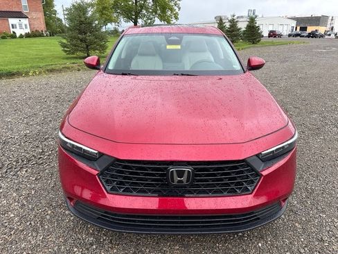 Used 2024 Honda Accord EX image 2