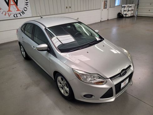 Used 2014 Ford Focus SE image 11