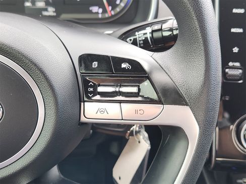 Used 2024 Hyundai Santa Cruz SE image 38