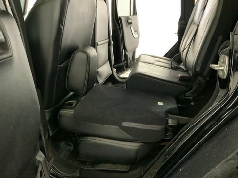 Used 2016 Jeep Wrangler Unlimited Rubicon AWD/4WD image 33