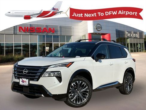 New 2026 Nissan Rogue Platinum image 1