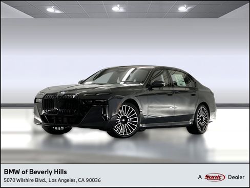 New 2026 BMW 760i xDrive image 1