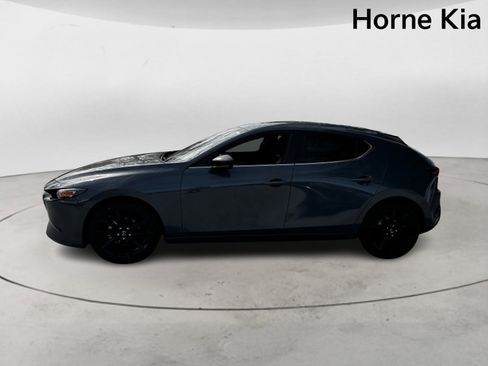 Used 2022 MAZDA MAZDA3 s image 6