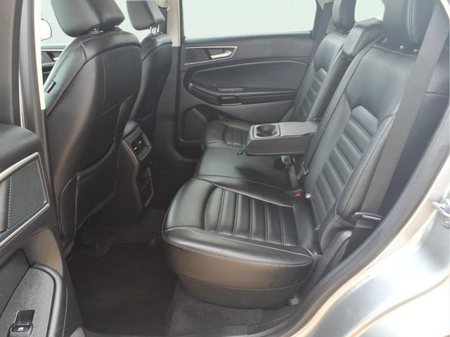 Used 2024 Ford Edge SEL AWD/4WD image 16