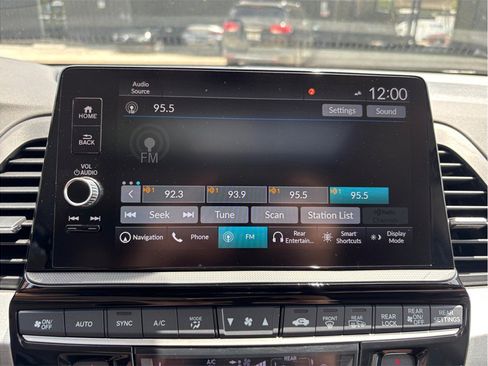 Used 2026 Honda Odyssey Touring image 28