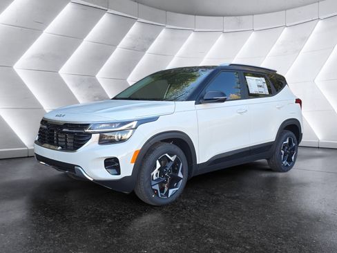 New 2026 Kia Seltos S FWD image 1