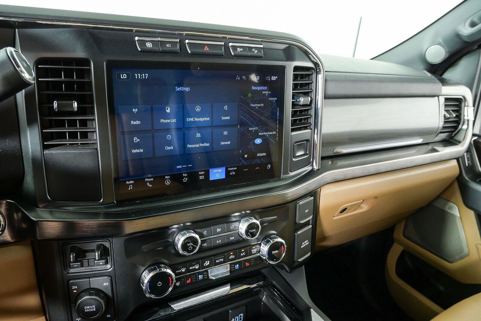 Used 2024 Ford F250 Lariat w/ Chrome Package AWD/4WD image 14