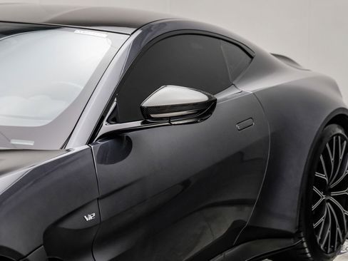 Used 2023 Aston Martin V12 Vantage RWD image 33