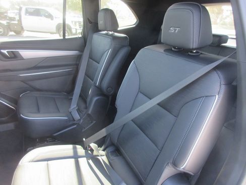 New 2026 Buick Enclave Sport Touring w/ Power Package image 14