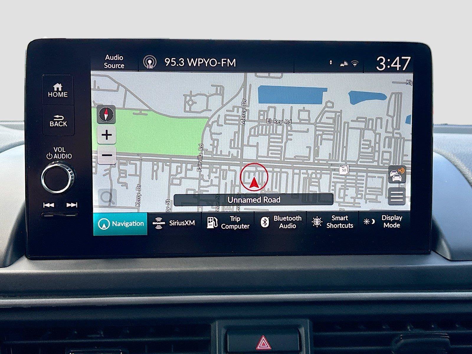 Certified 2024 Honda Pilot Touring image 15
