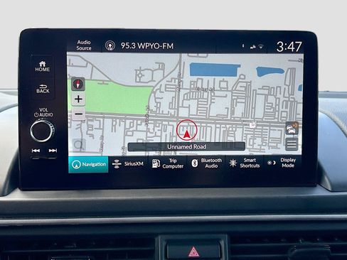 Certified 2024 Honda Pilot Touring image 15