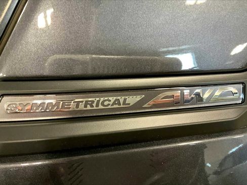 Certified 2025 Subaru Forester AWD/4WD image 7