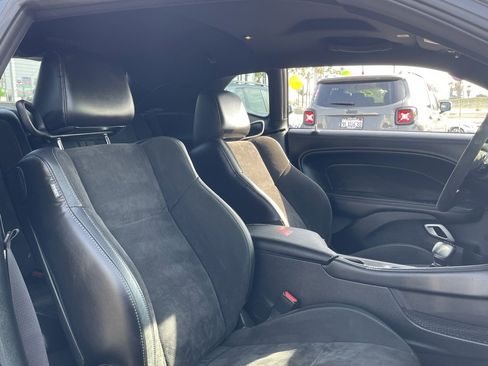 Certified 2023 Dodge Challenger R/T Scat Pack w/ 1320 Plus Group image 19