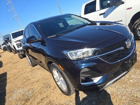 Used 2021 Buick Encore GX Preferred w/ Cold Weather Comfort Package image 4