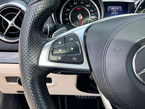 Certified 2018 Mercedes-Benz SL 550 image 15