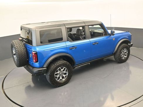 Used 2024 Ford Bronco Badlands image 51