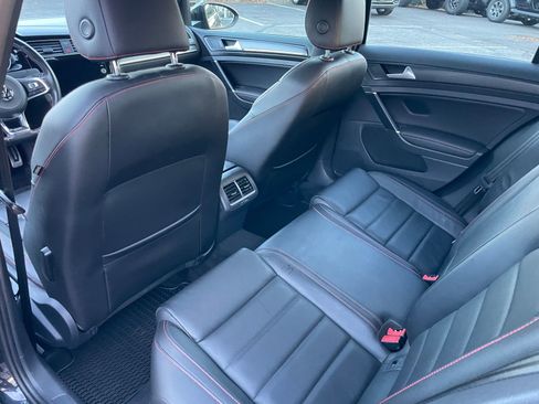 Used 2019 Volkswagen GTI SE w/ SE Experience Package image 20