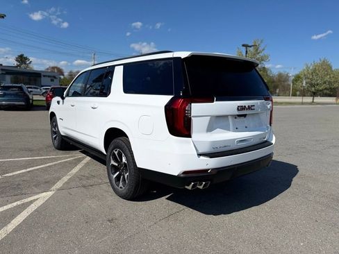 New 2026 GMC Yukon XL AT4 Ultimate w/ LPO, Floor Liner Package AWD/4WD image 4