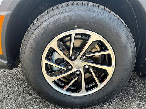 New 2025 Mitsubishi Eclipse Cross ES image 12