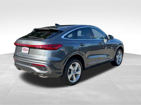 Used 2025 Audi Q5 Premium Plus w/ Premium Plus AWD/4WD image 9