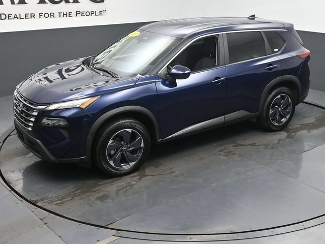 Used 2024 Nissan Rogue SV FWD image 45
