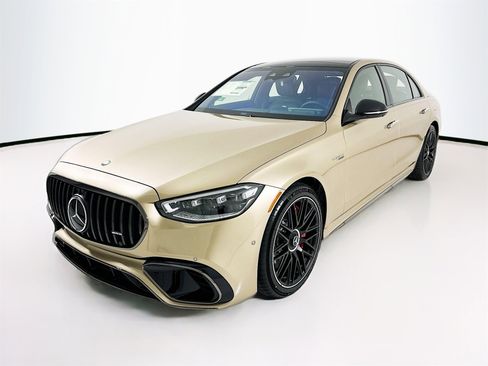New 2026 Mercedes-Benz S 63 AMG S image 3