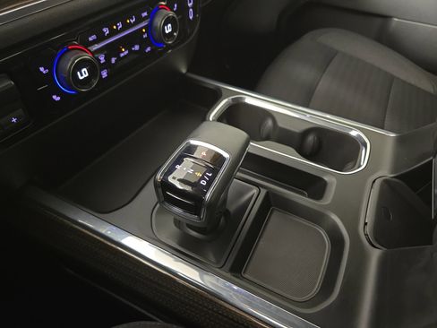 Certified 2024 Chevrolet Silverado 1500 RST w/ Convenience Package II AWD/4WD image 23