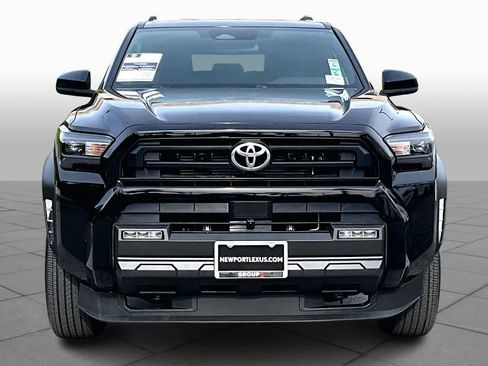 Used 2025 Toyota 4Runner SR5 image 3