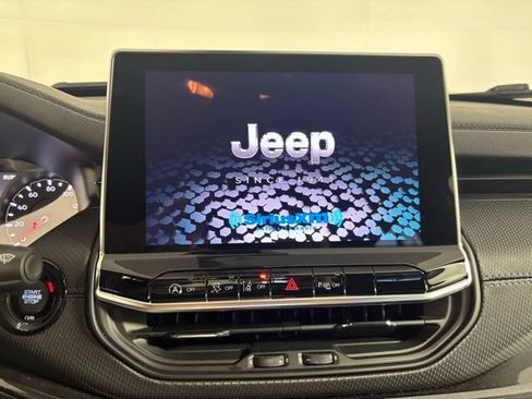 New 2026 Jeep Compass Limited AWD/4WD image 14