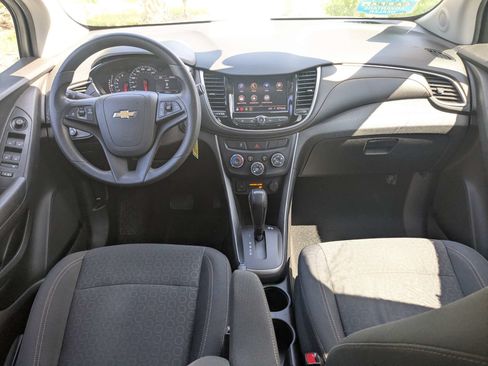 Used 2020 Chevrolet Trax LS w/ Tint and Cruise Package FWD image 16