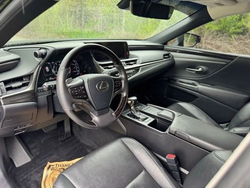 Used 2019 Lexus ES 350 w/ Premium Package FWD image 9