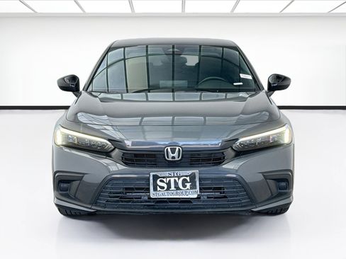 Used 2024 Honda Civic Sport image 2
