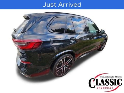 Used 2019 BMW X5 xDrive40i w/ M Sport Package image 9