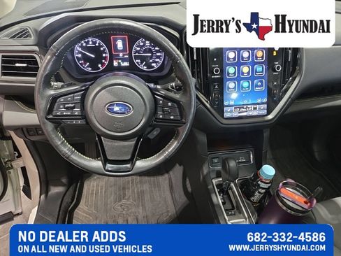 Used 2023 Subaru Ascent Onyx Edition Limited AWD/4WD image 9